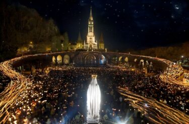 ”The apparition of Mary”　LOURDES